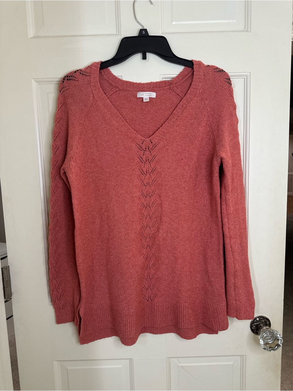 LC Lauren Conrad Coral V-Neck Tunic Sweater
